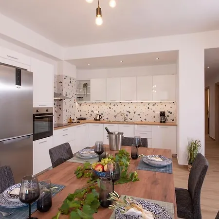 Vilă Esperos By Select *