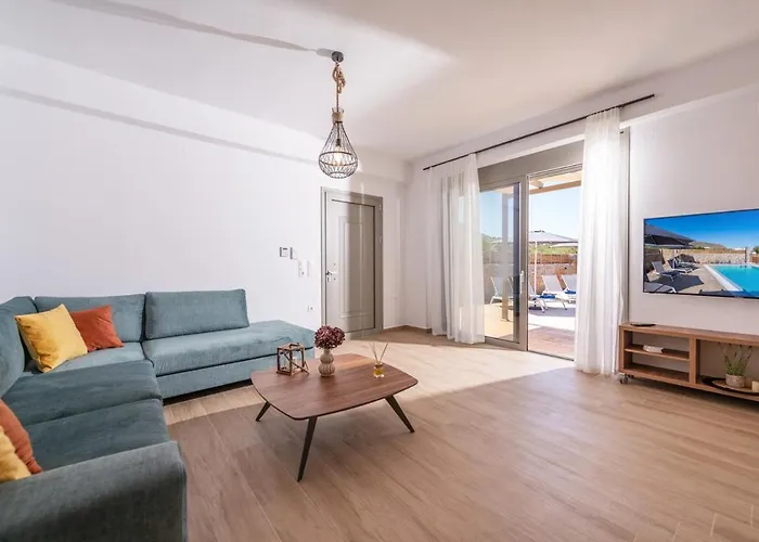 Esperos By Select * Hersonissos (Crete)